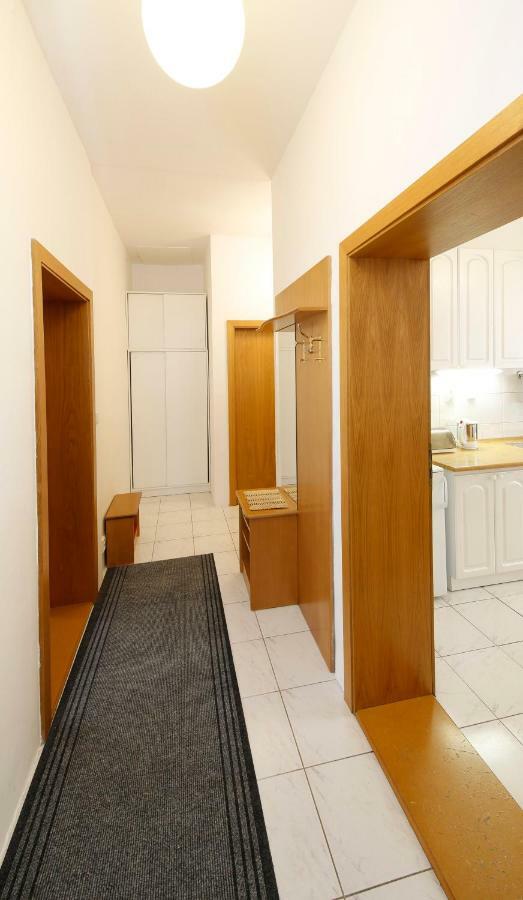 Apartman Moravska Karlovy Vary Exteriér fotografie